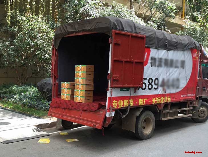 受邀至褚時健基地空車搬運(yùn)褚橙至昆明